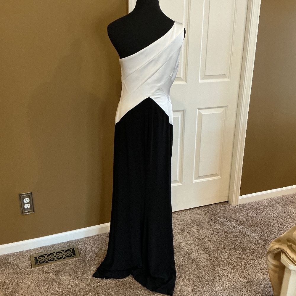 LAUREN RALPH LAUREN Dress Asymmetrical One Shoulder Black & White Sz 4 - Picture 4 of 8